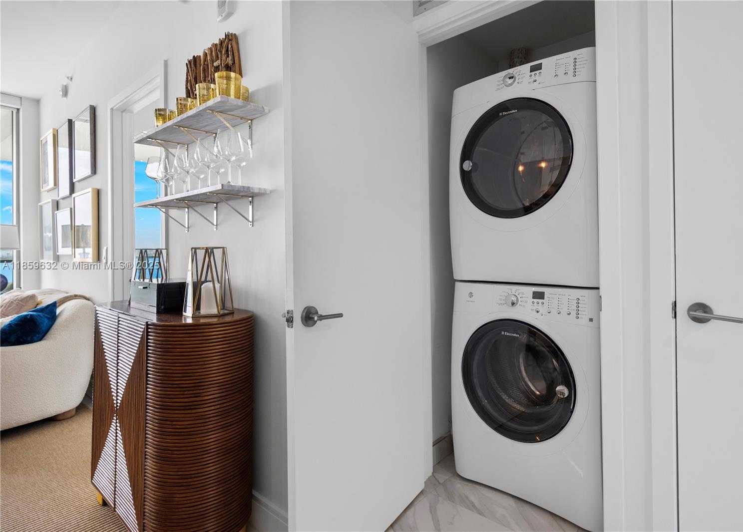 Small Image of 2900 NORTH EAST 7TH AVENUE #2303, Miami Number 42