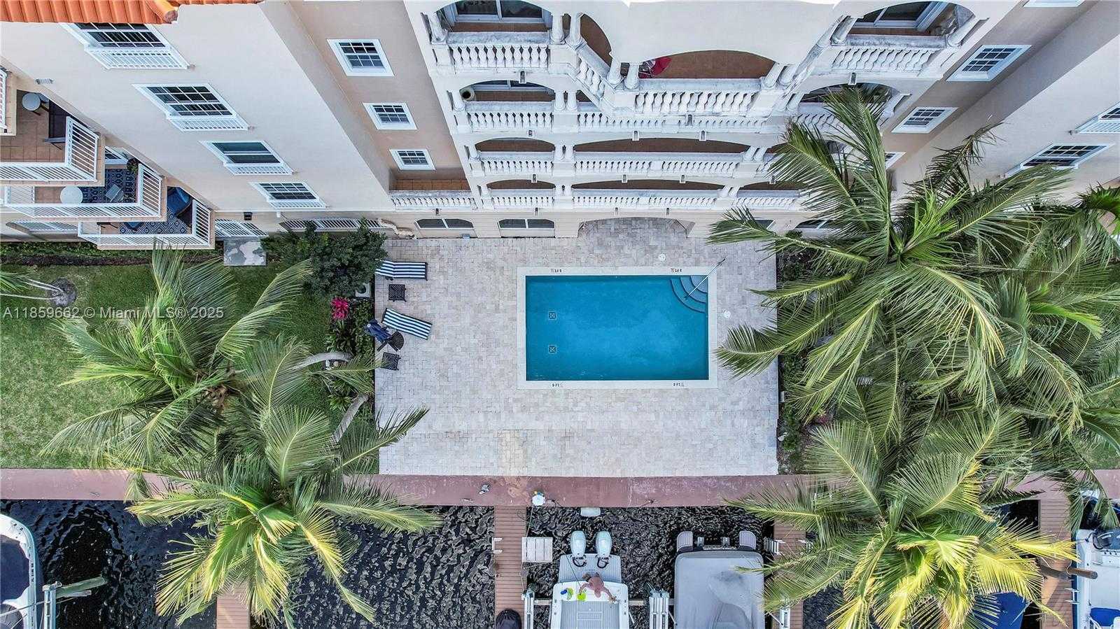 Small Image of 110 HENDRICKS ISLE #13, Fort Lauderdale Number 11