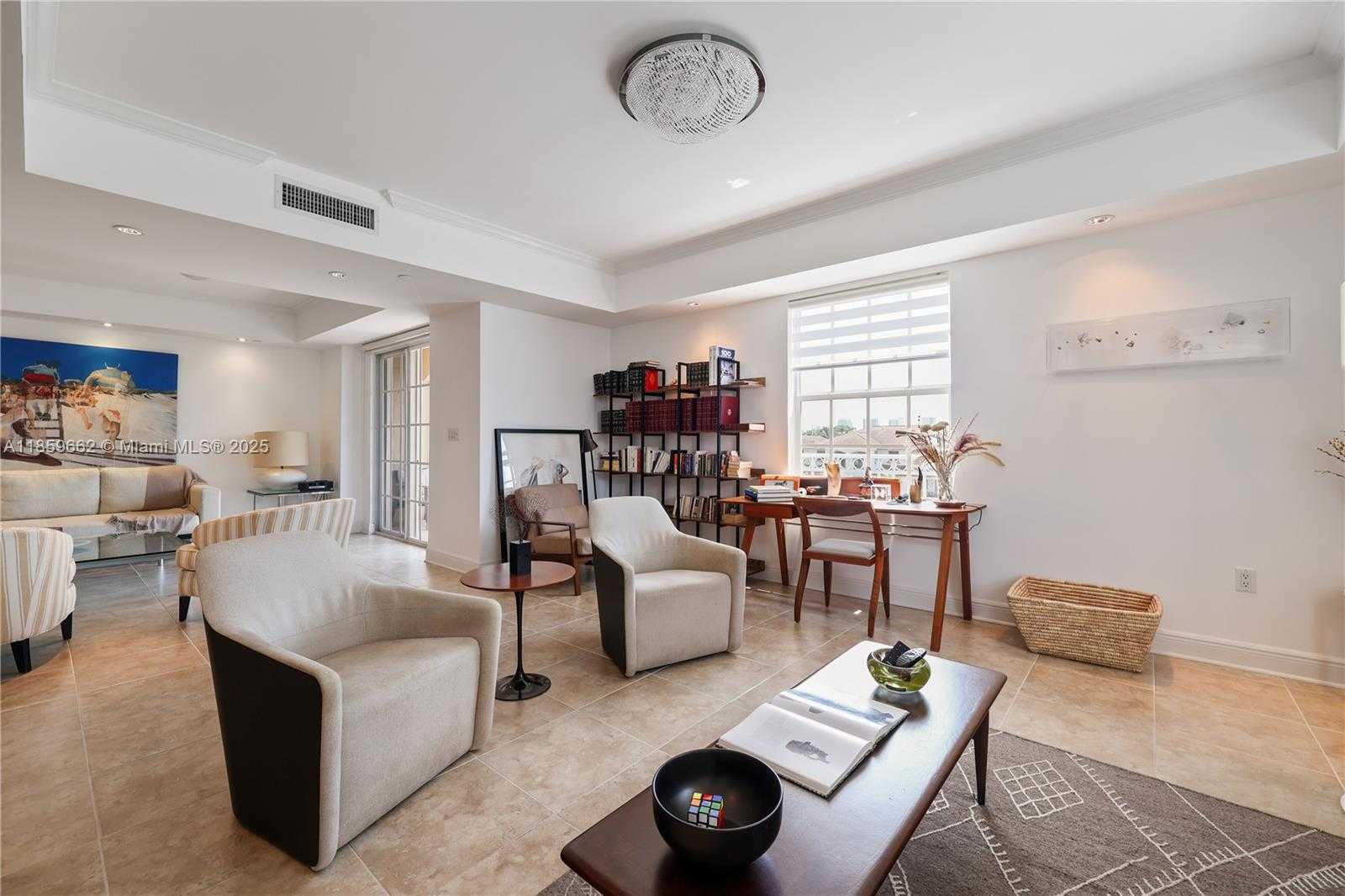 Small Image of 110 HENDRICKS ISLE #13, Fort Lauderdale Number 16