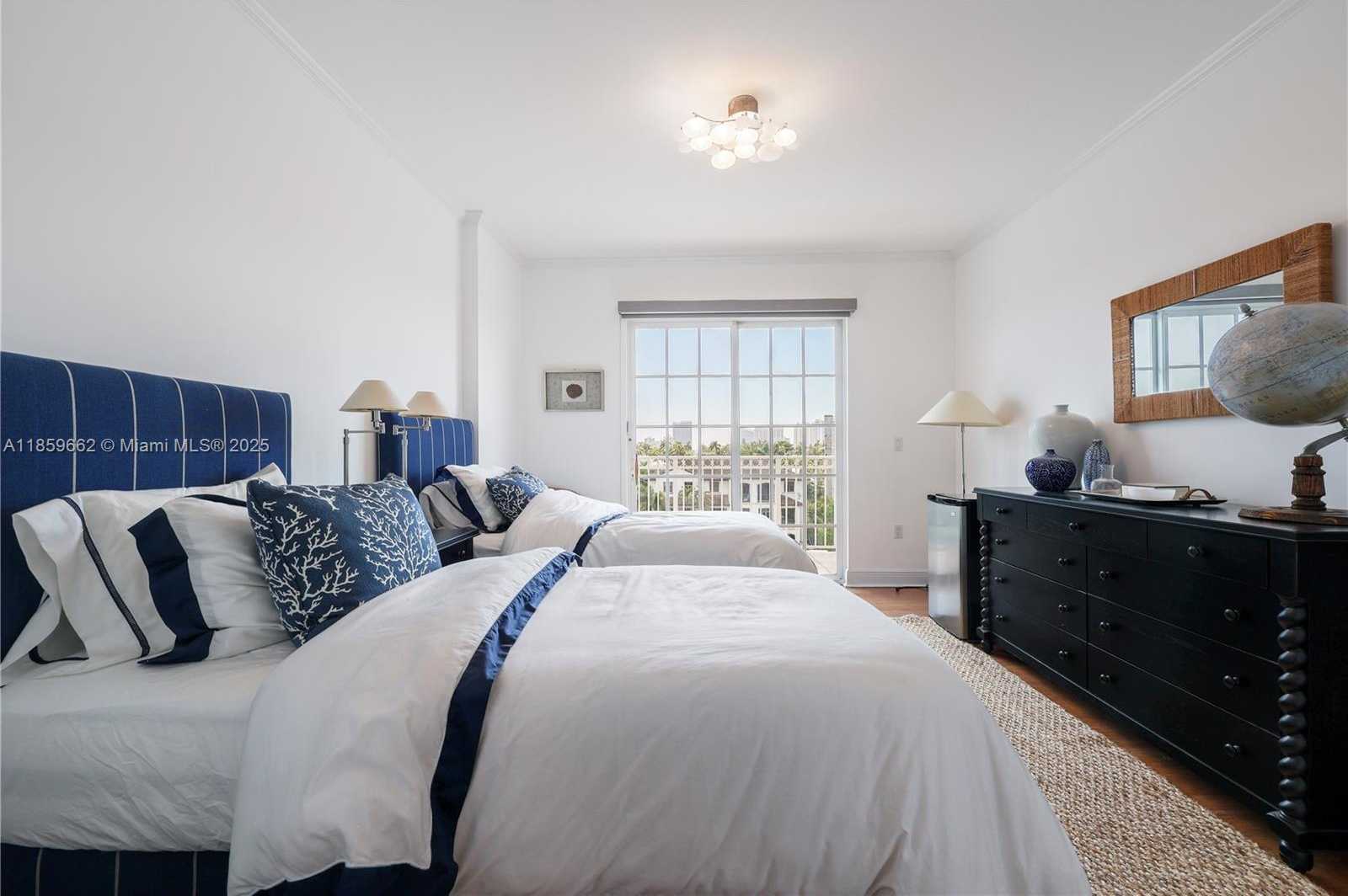 Small Image of 110 HENDRICKS ISLE #13, Fort Lauderdale Number 29