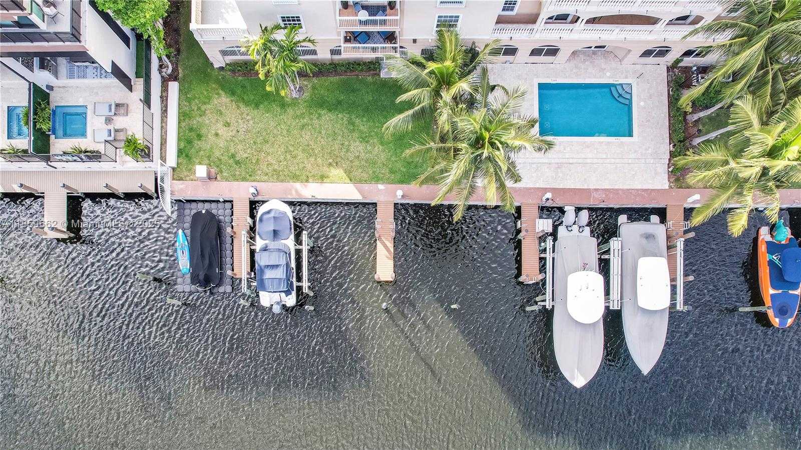 Small Image of 110 HENDRICKS ISLE #13, Fort Lauderdale Number 7