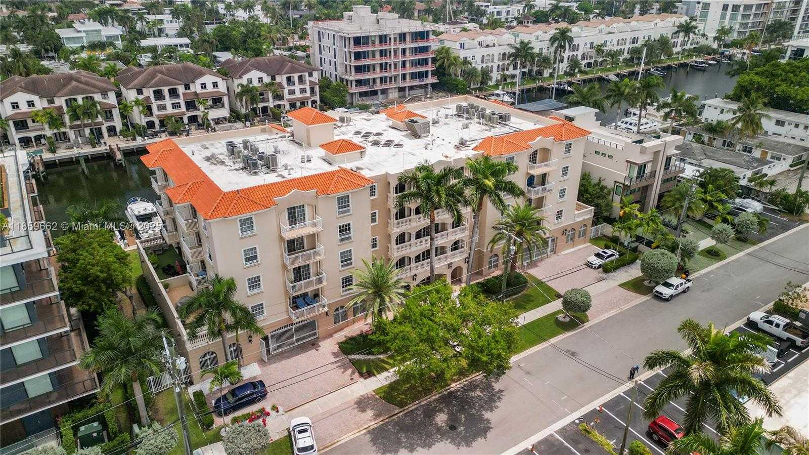 Small Image of 110 HENDRICKS ISLE #13, Fort Lauderdale Number 77