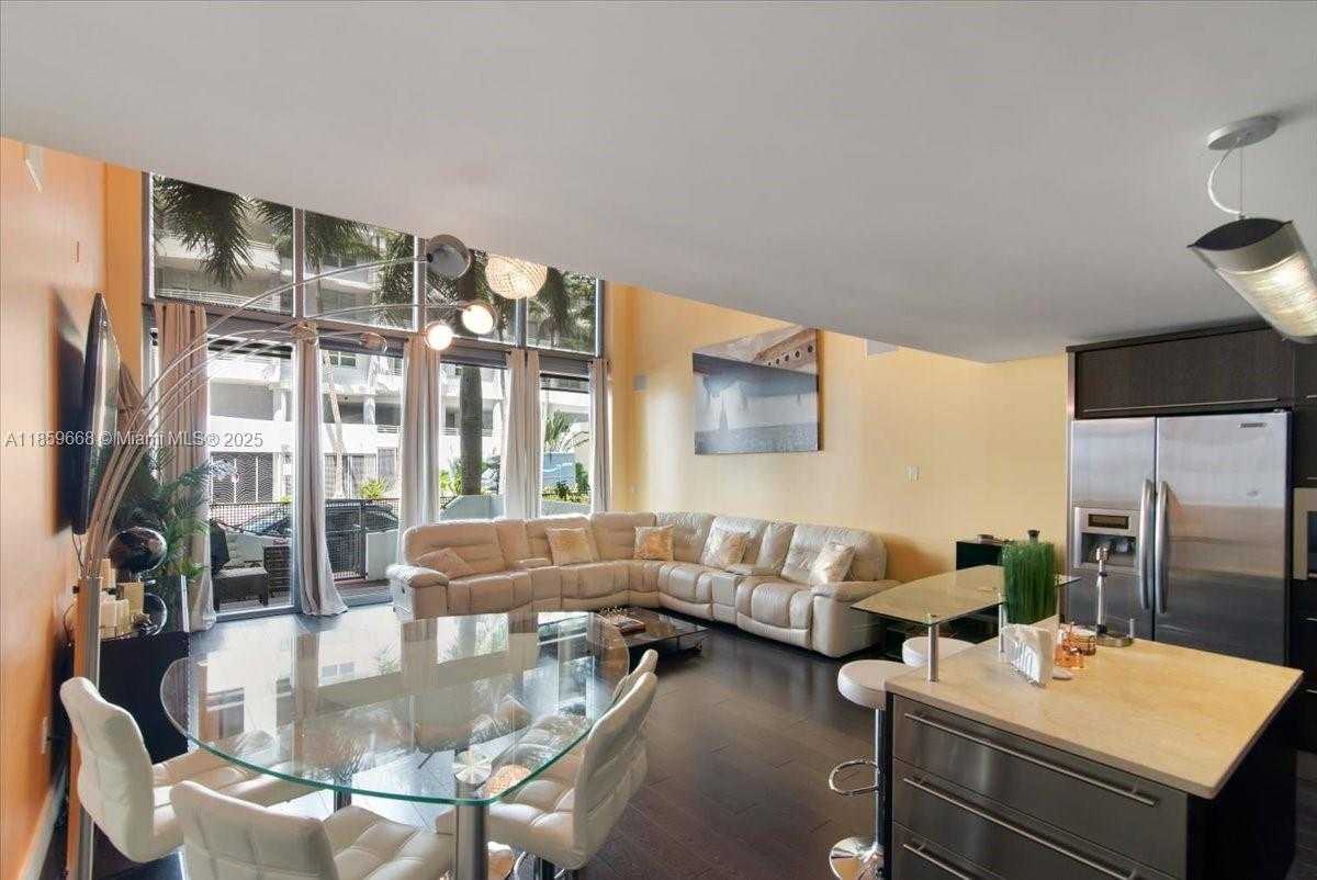 Small Image of 6000 COLLINS AVE #146, Miami Beach Number 18