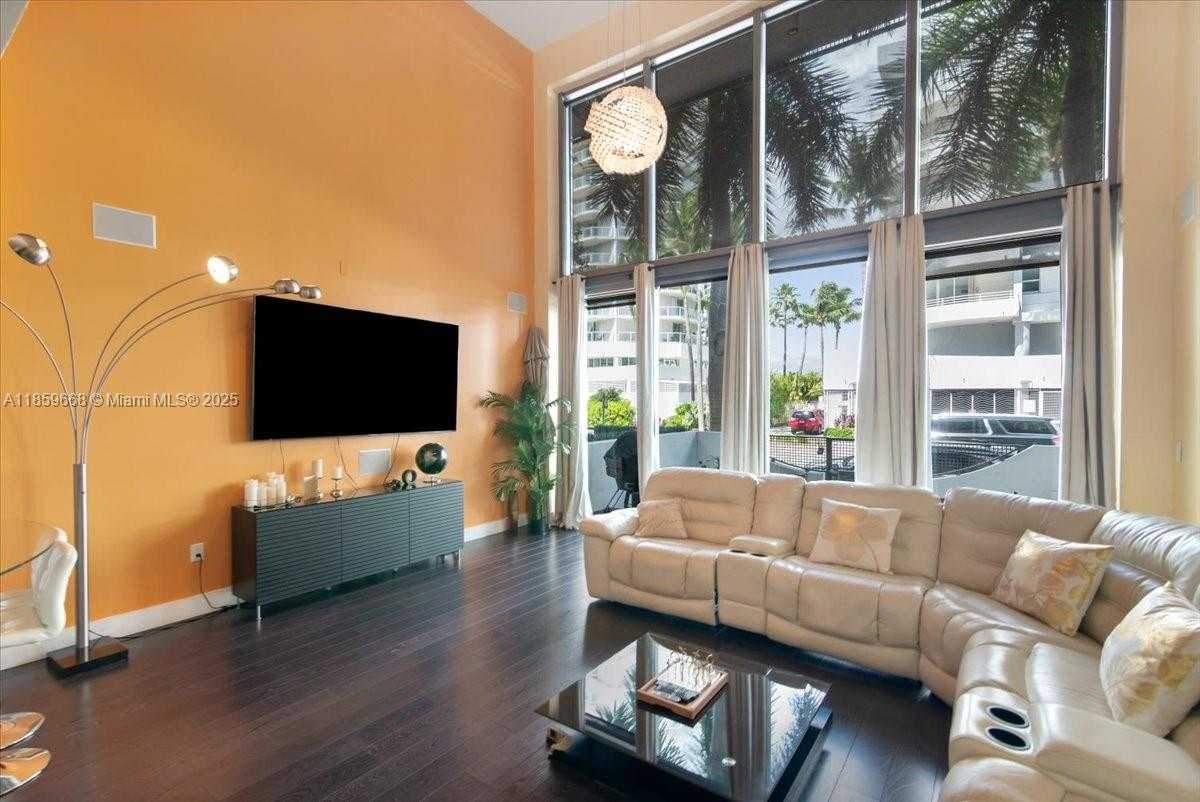 Small Image of 6000 COLLINS AVE #146, Miami Beach Number 21