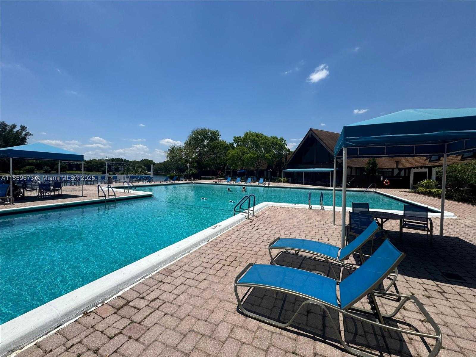 Small Image of 3720 INVERRARY DR #1N, Lauderhill Number 2