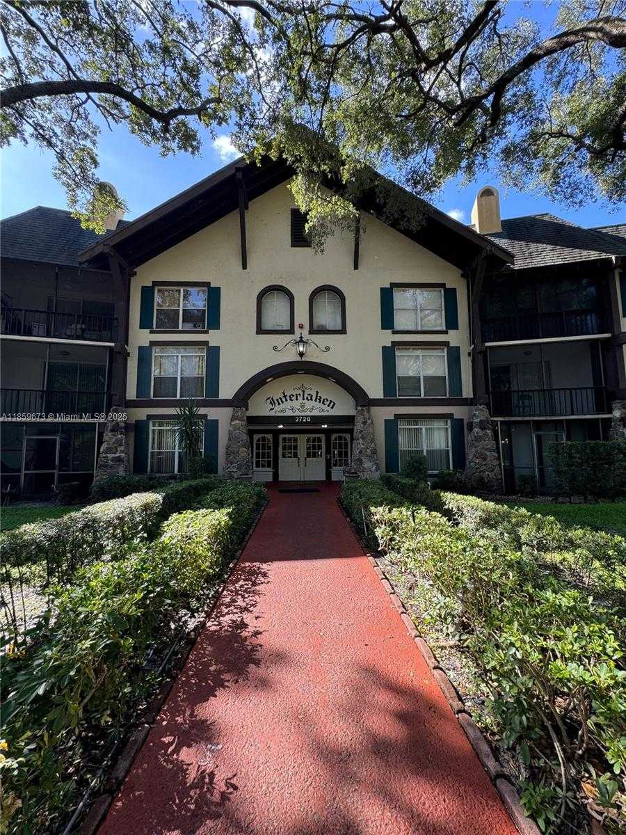 Small Image of 3720 INVERRARY DR #1N, Lauderhill Number 24