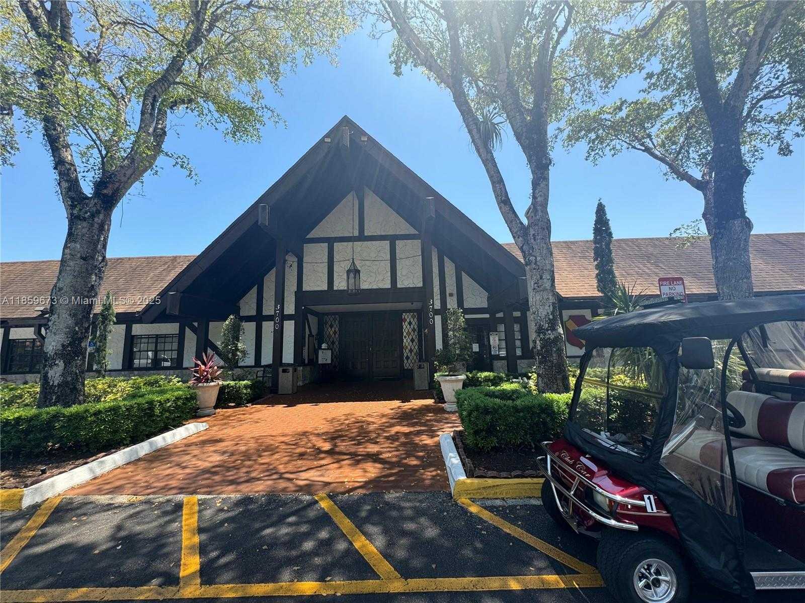 Small Image of 3720 INVERRARY DR #1N, Lauderhill Number 3