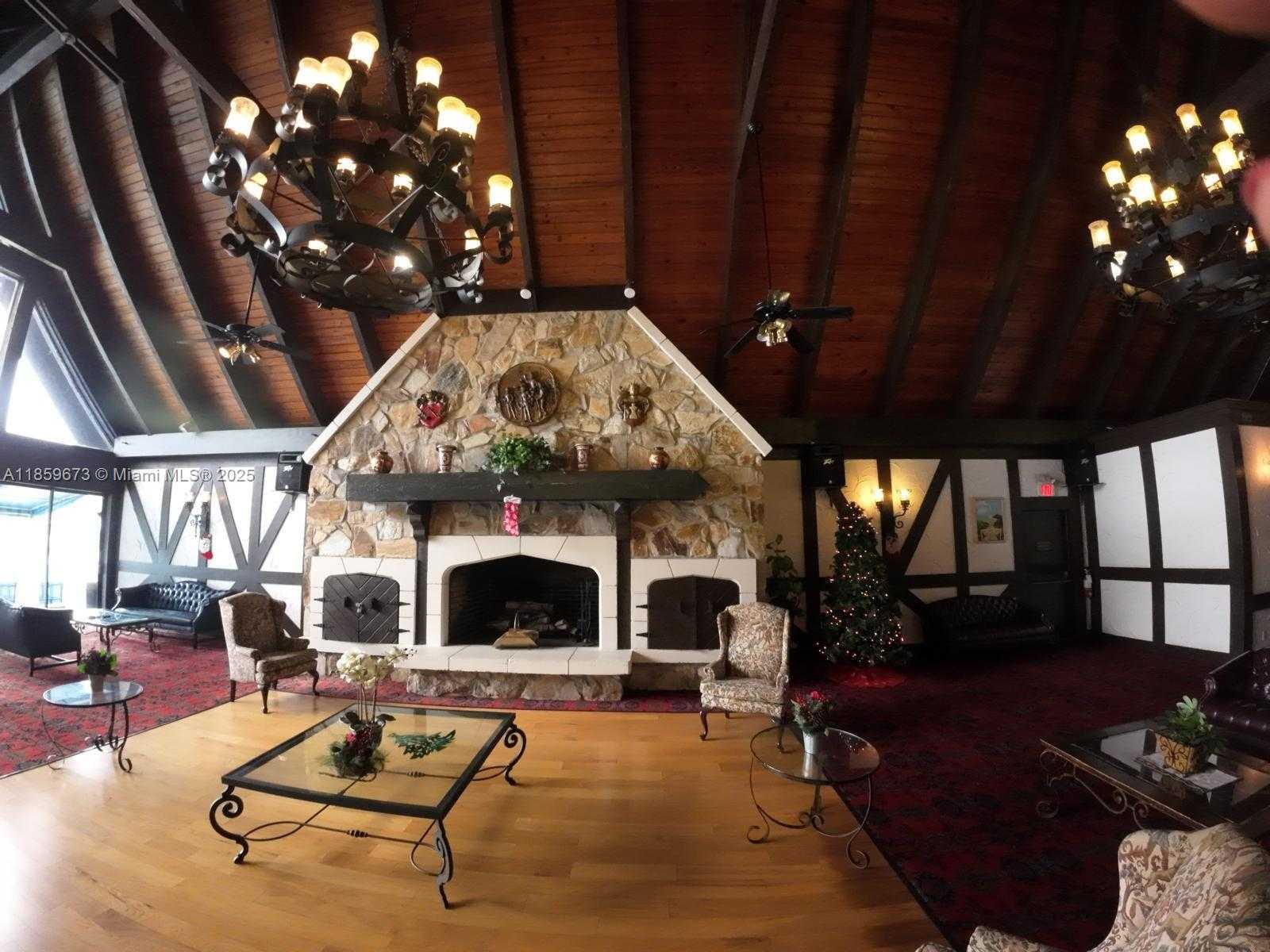 Small Image of 3720 INVERRARY DR #1N, Lauderhill Number 4