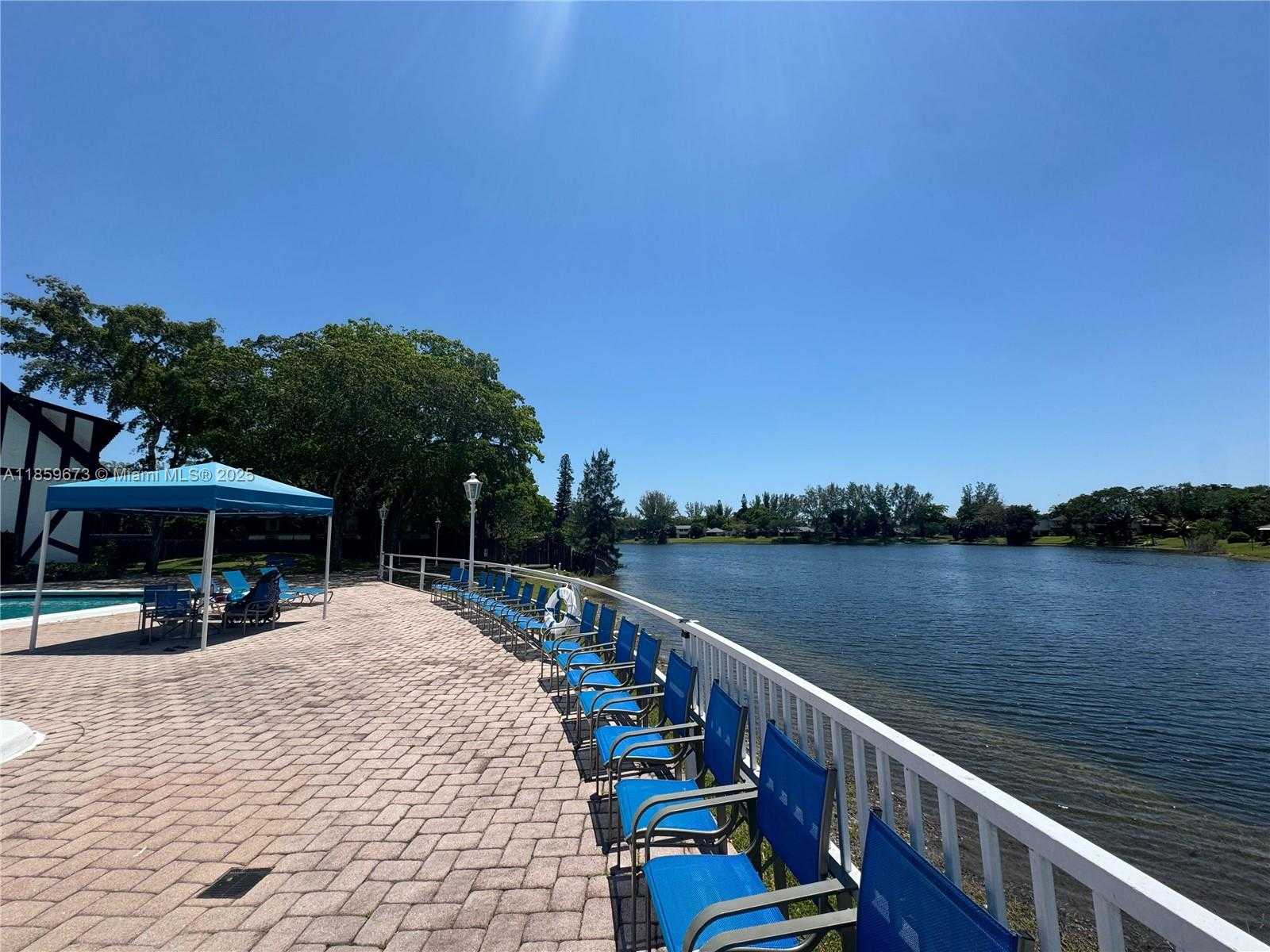 Small Image of 3720 INVERRARY DR #1N, Lauderhill Number 9