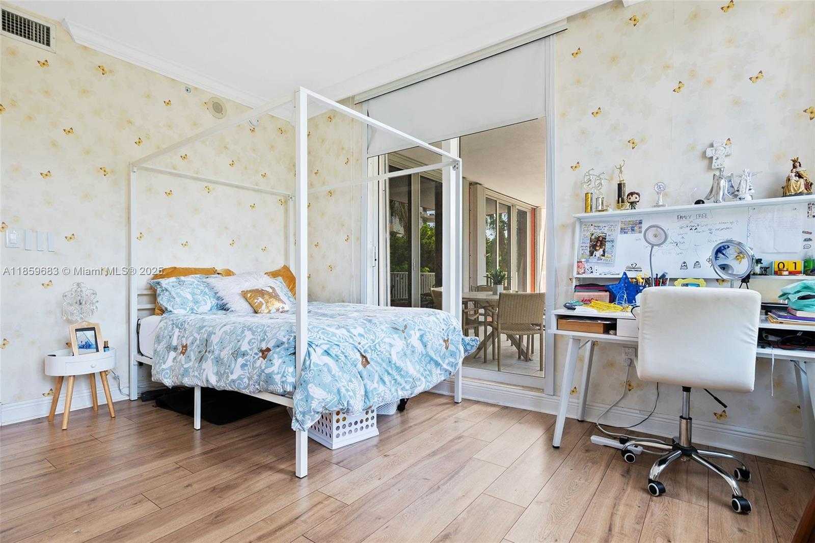 Small Image of 781 CRANDON BLVD #306, Key Biscayne Number 19
