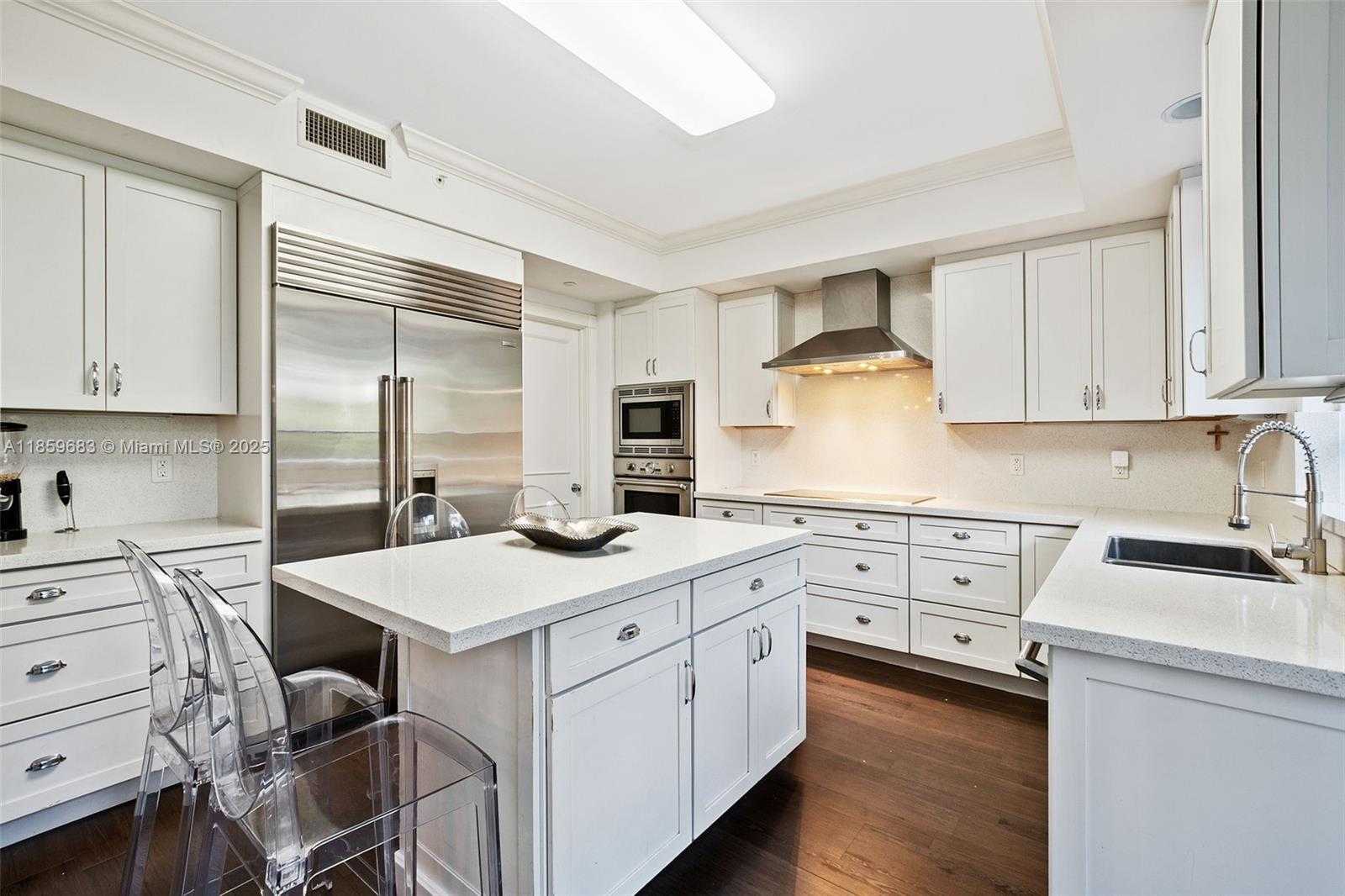 Small Image of 781 CRANDON BLVD #306, Key Biscayne Number 23