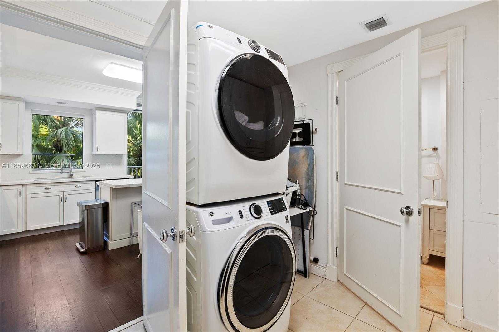 Small Image of 781 CRANDON BLVD #306, Key Biscayne Number 28