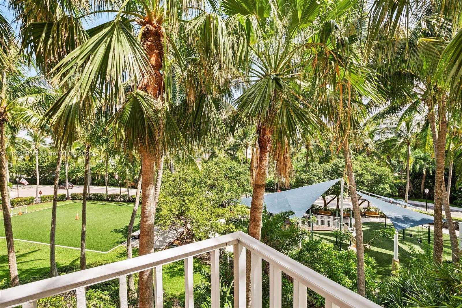 Small Image of 781 CRANDON BLVD #306, Key Biscayne Number 31
