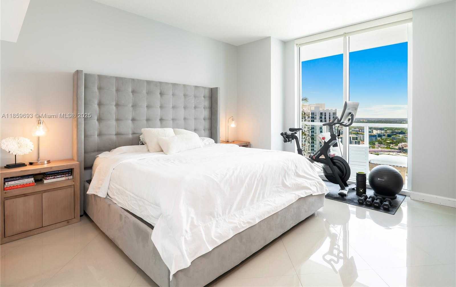 Small Image of 1900 NORTH BAYSHORE DR #3712, Miami Number 7
