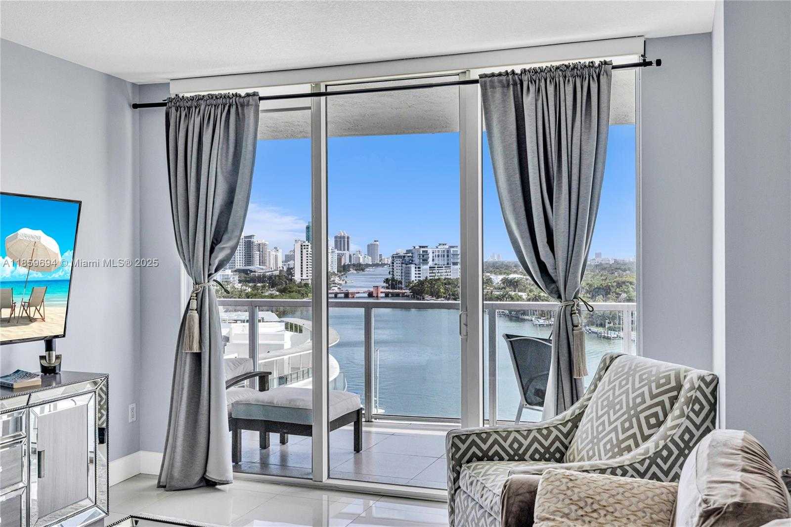 Small Image of 6700 INDIAN CREEK DR #1205, Miami Beach Number 3