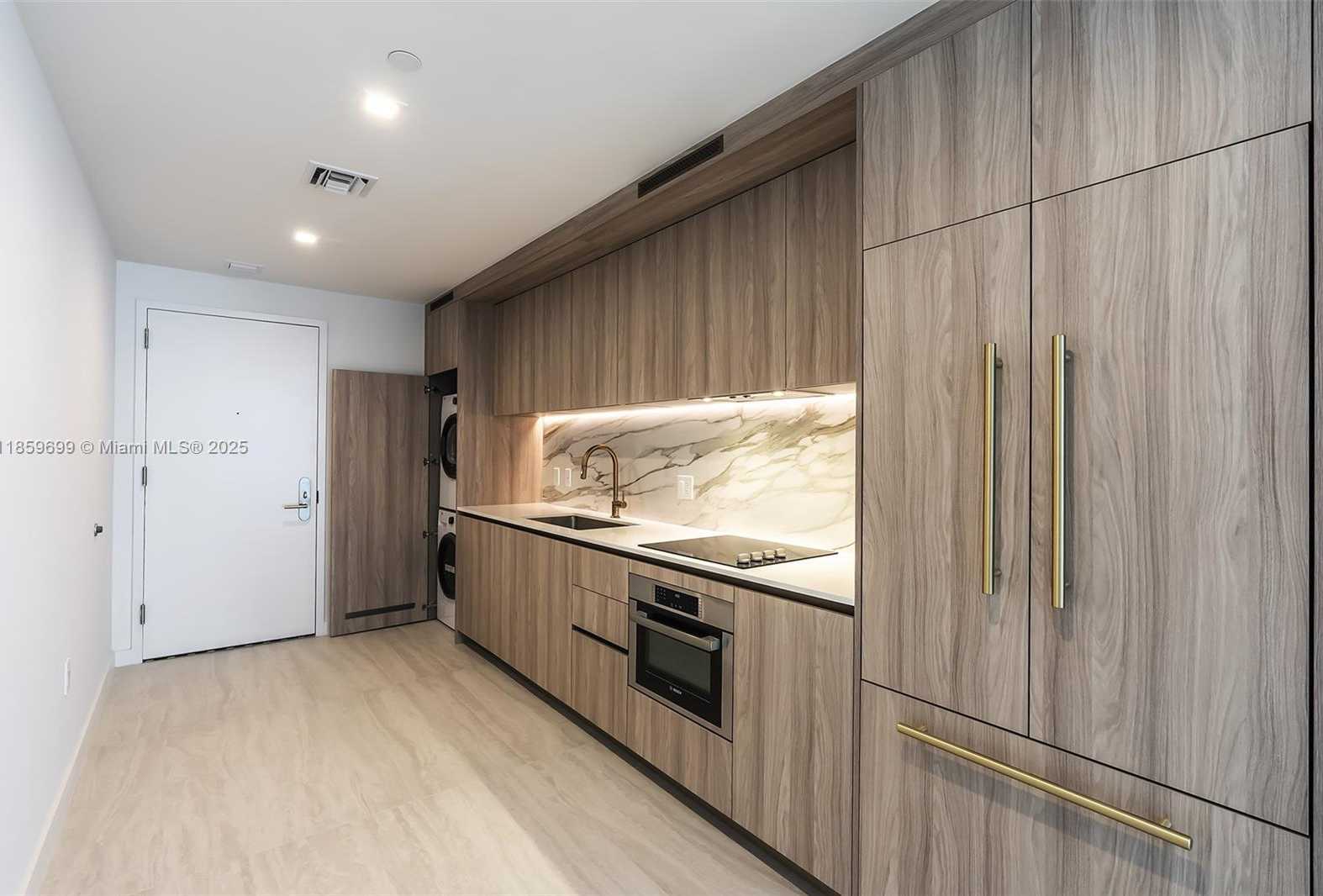 Small Image of 77 SOUTH EAST 5TH ST #1709, Miami Number 21