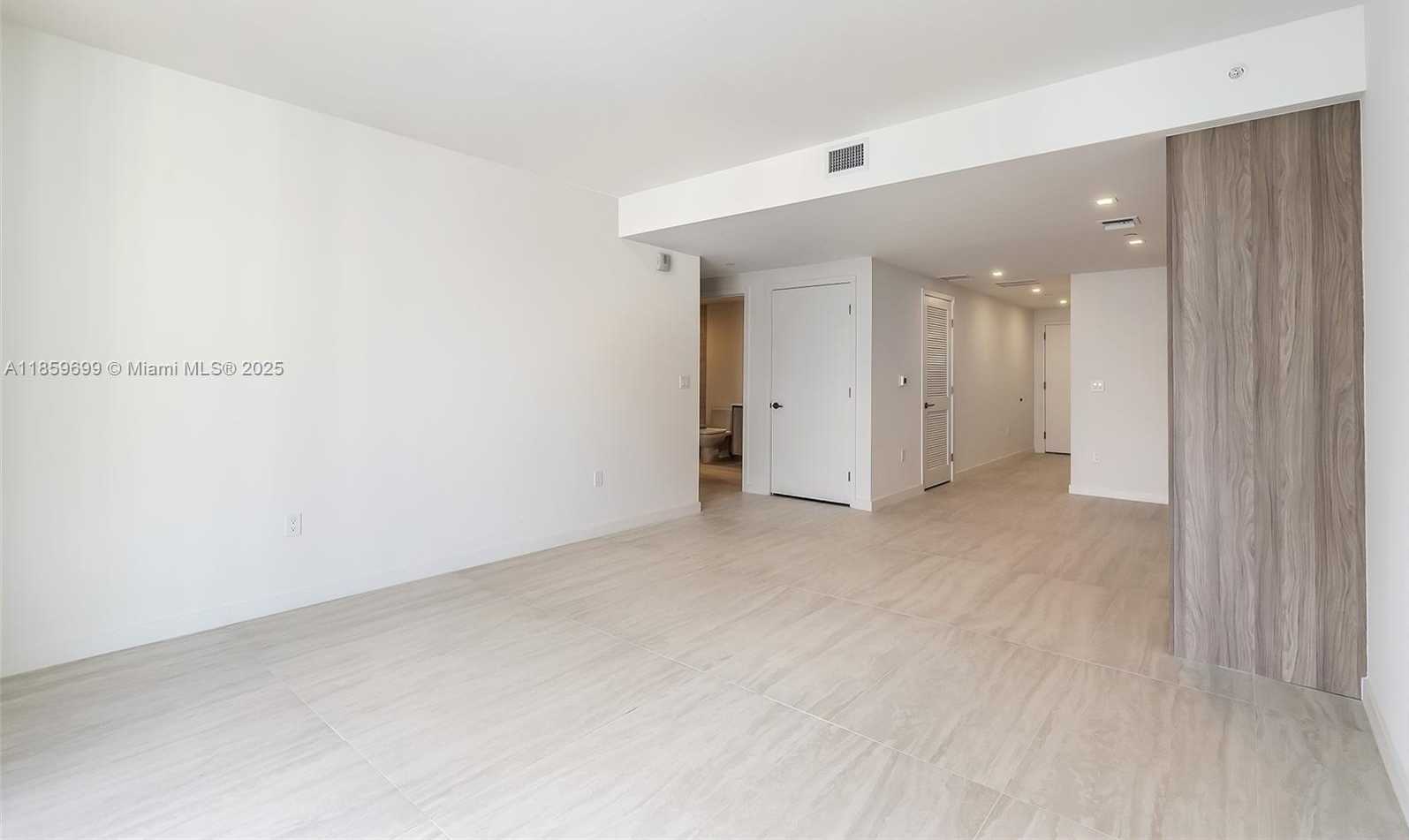 Small Image of 77 SOUTH EAST 5TH ST #1709, Miami Number 56