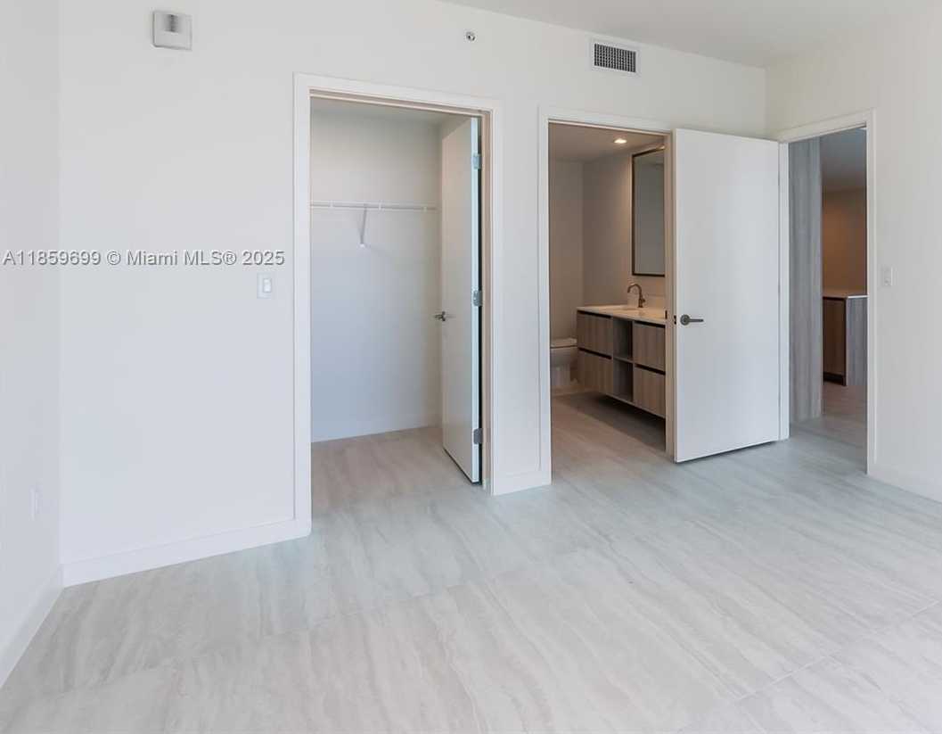 Small Image of 77 SOUTH EAST 5TH ST #1709, Miami Number 6