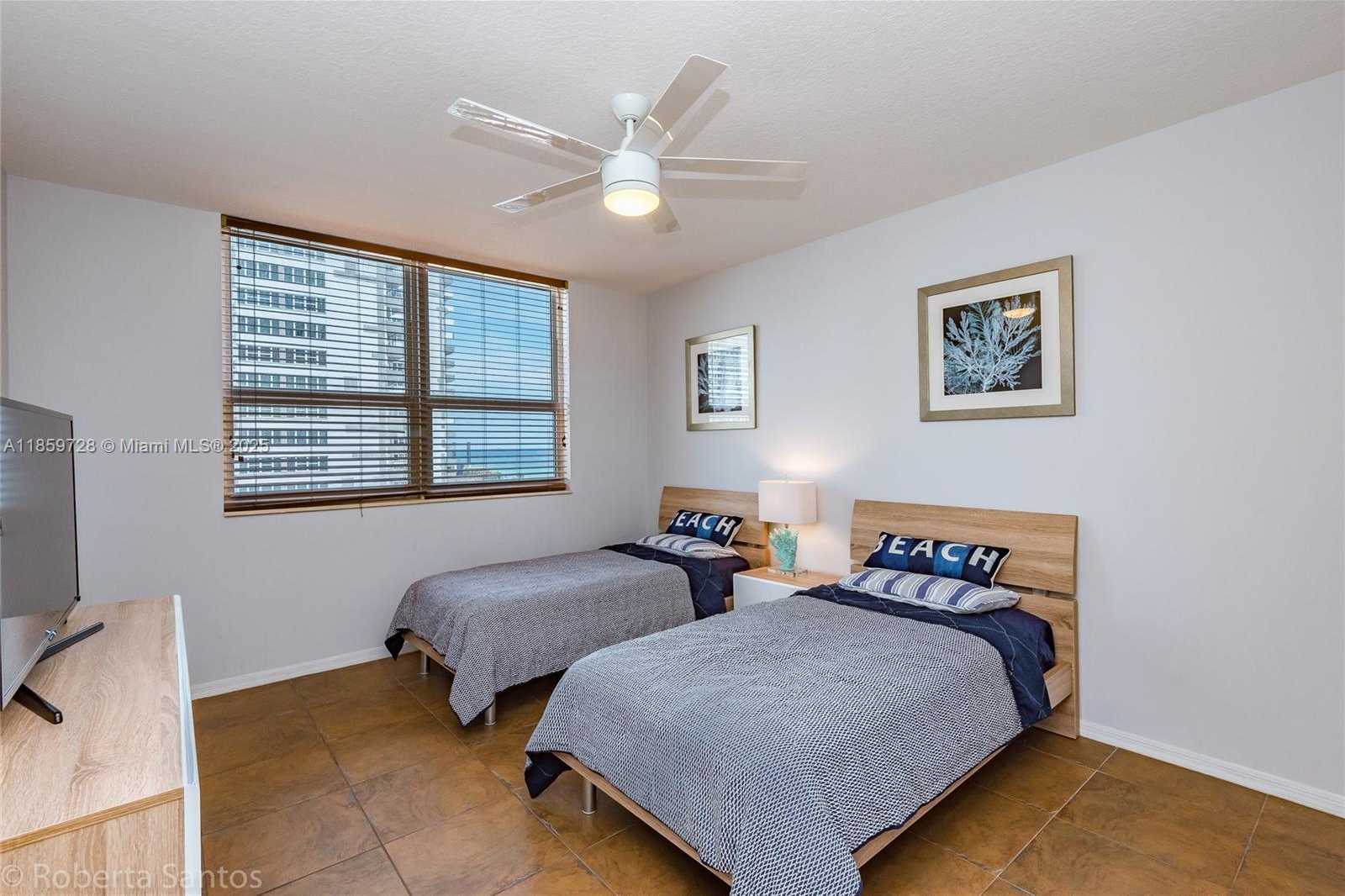 Small Image of 2080 SOUTH OCEAN DR #602, Hallandale Beach Number 21