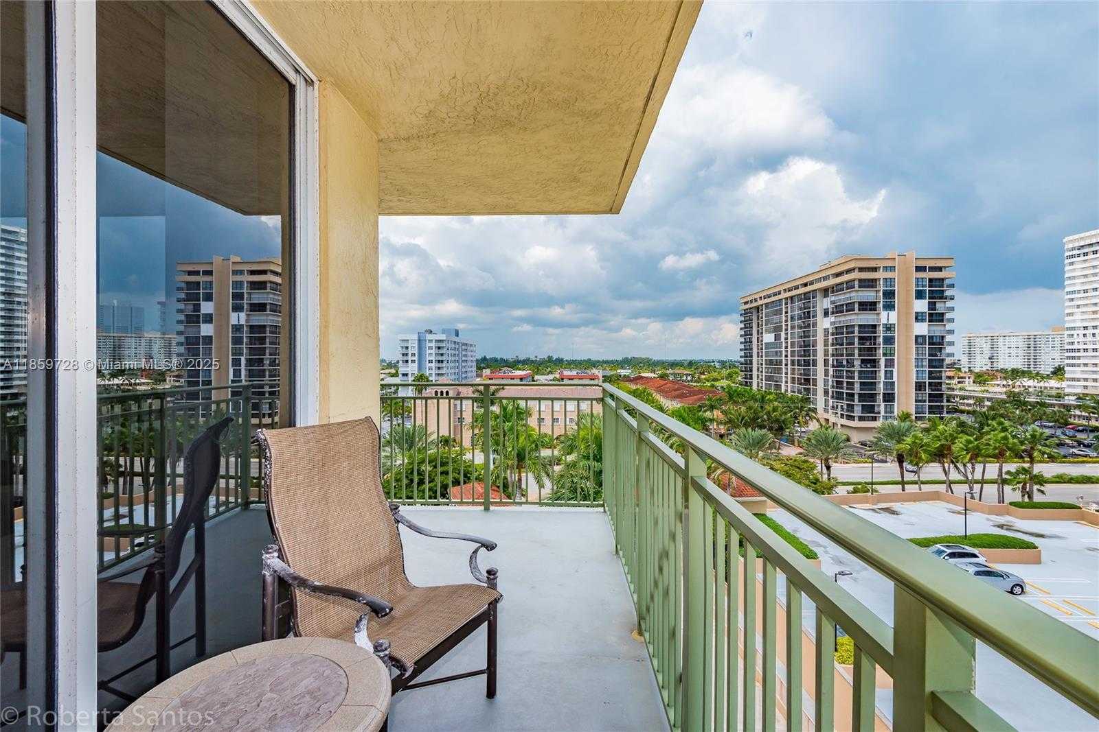 Small Image of 2080 SOUTH OCEAN DR #602, Hallandale Beach Number 6