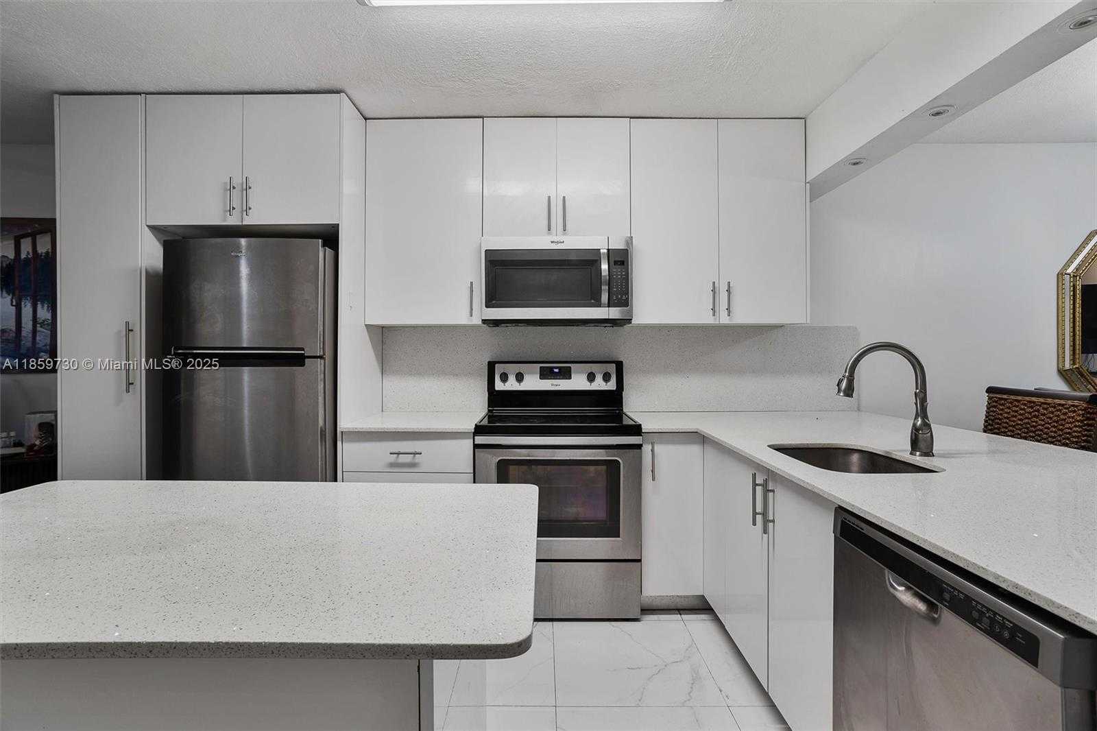 Small Image of 3300 NORTH WEST 46TH ST #103, Oakland Park Number 17