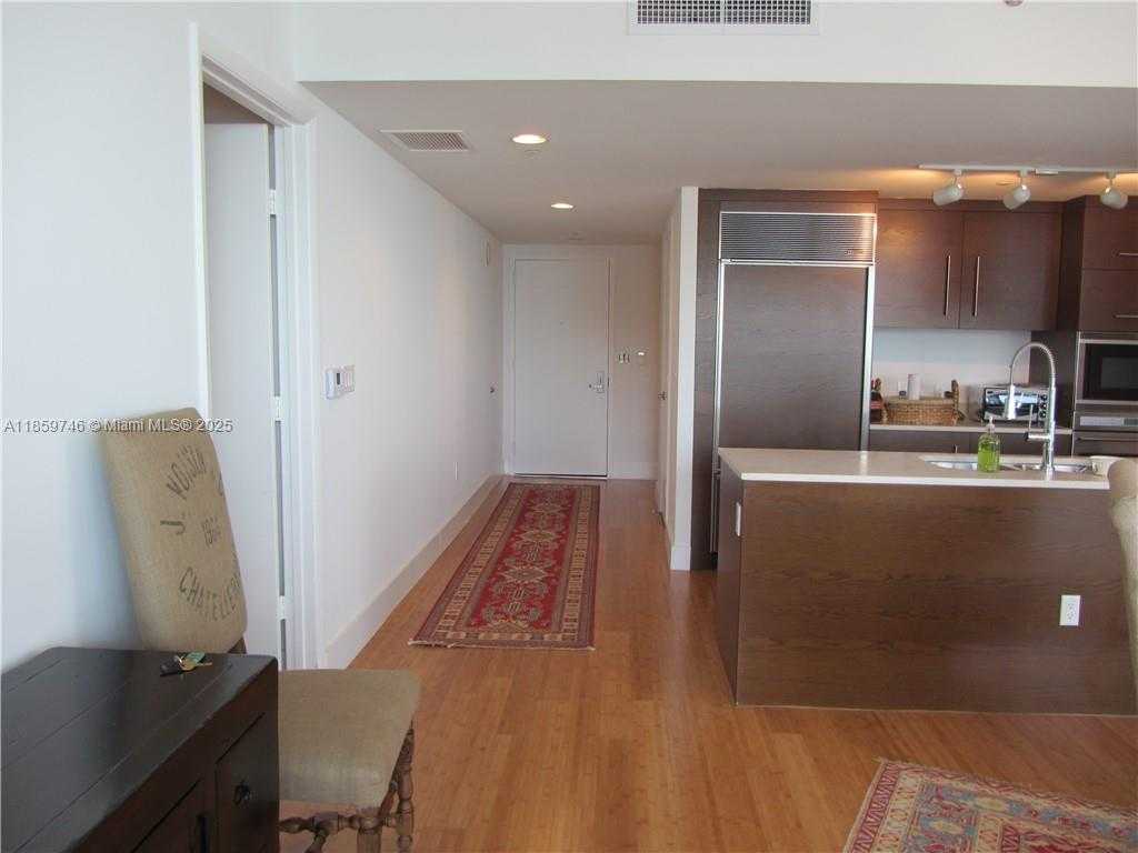 Small Image of 495 BRICKELL AVE #2401, Miami Number 10