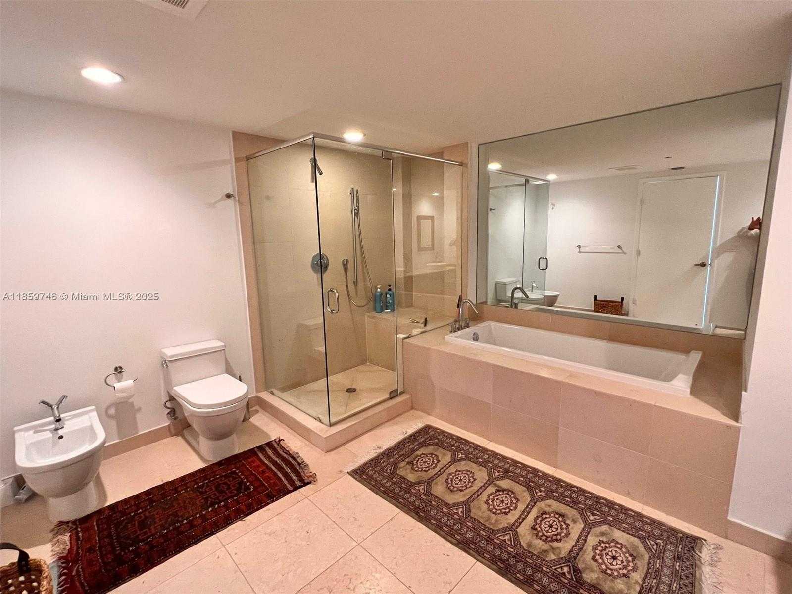 Small Image of 495 BRICKELL AVE #2401, Miami Number 23