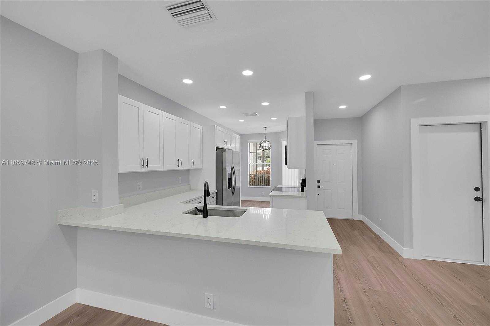 Small Image of 20931 VIA JASMINE #2, Boca Raton Number 2