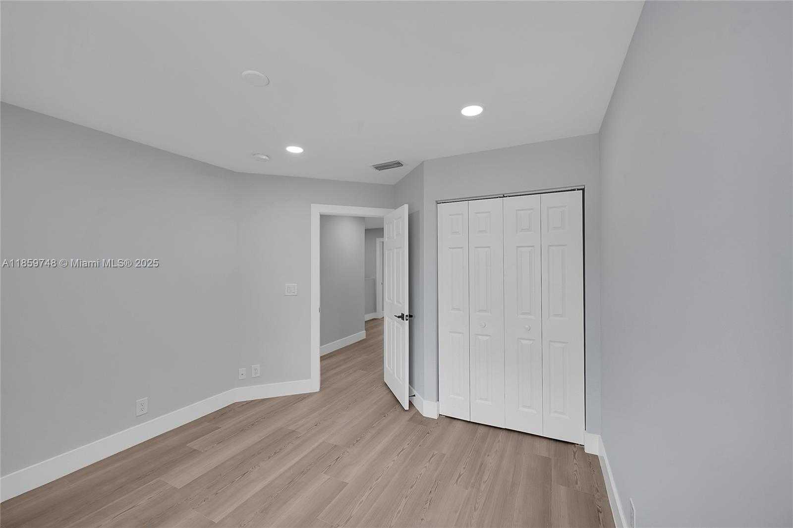 Small Image of 20931 VIA JASMINE #2, Boca Raton Number 20