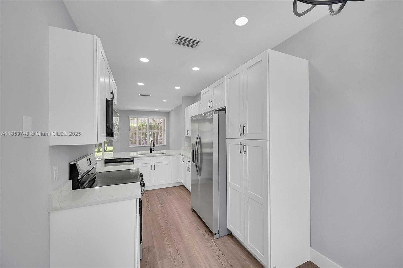 Small Image of 20931 VIA JASMINE #2, Boca Raton Number 5