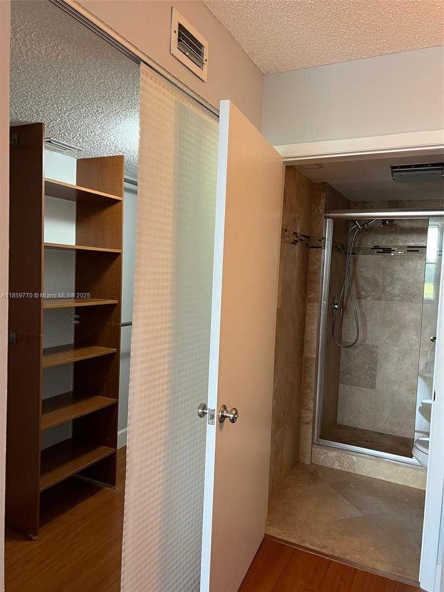 Small Image of 2767 SOUTH CARAMBOLA CIR S #201, Coconut Creek Number 15
