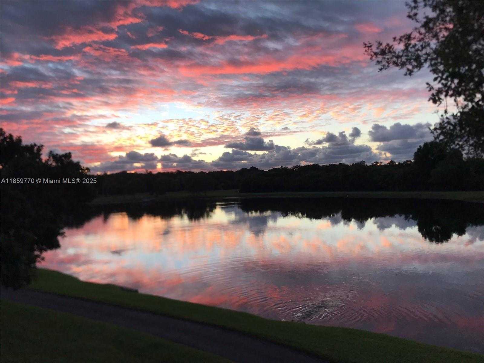 Small Image of 2767 SOUTH CARAMBOLA CIR S #201, Coconut Creek Number 20