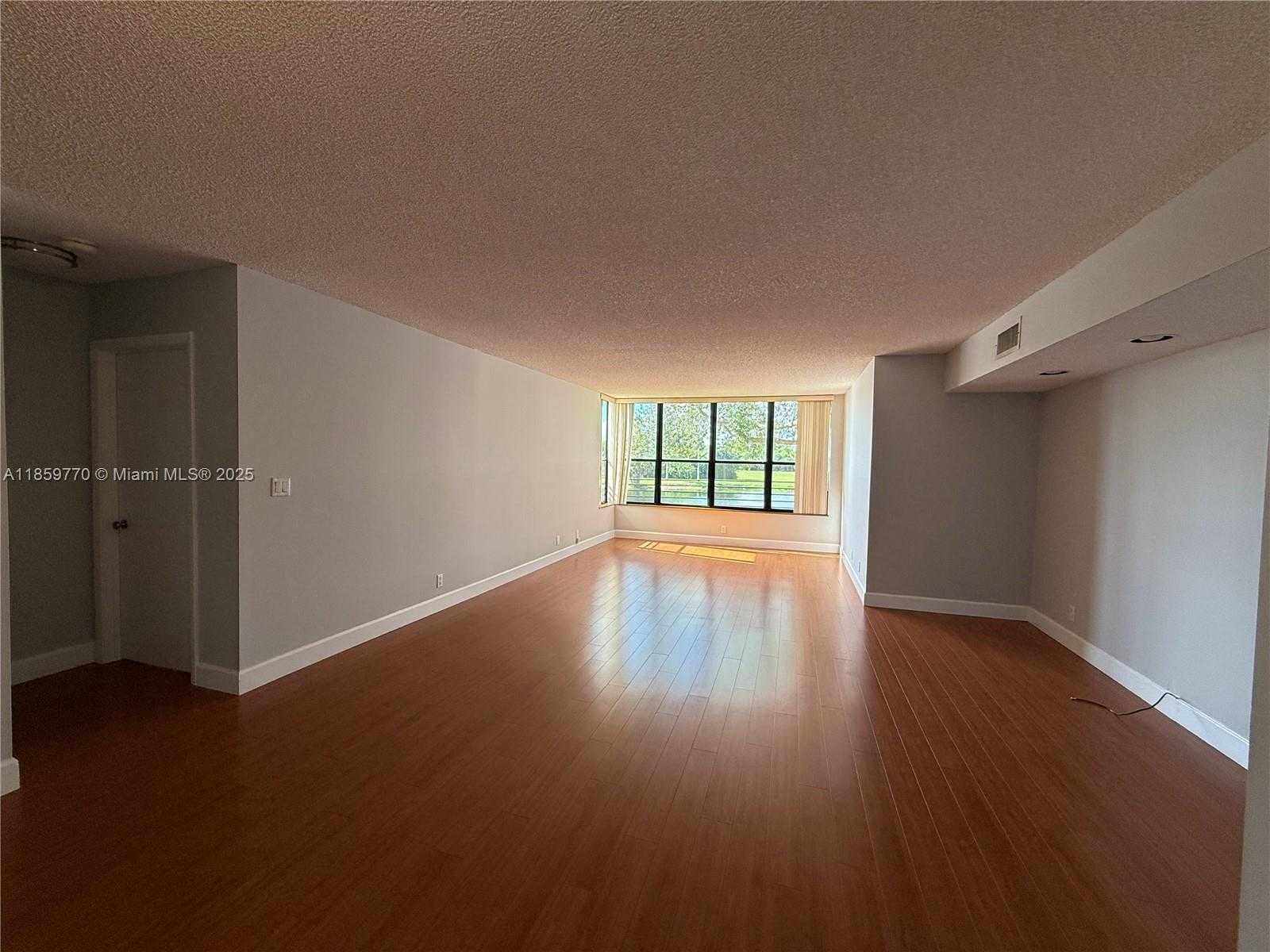 Small Image of 2767 SOUTH CARAMBOLA CIR S #201, Coconut Creek Number 4