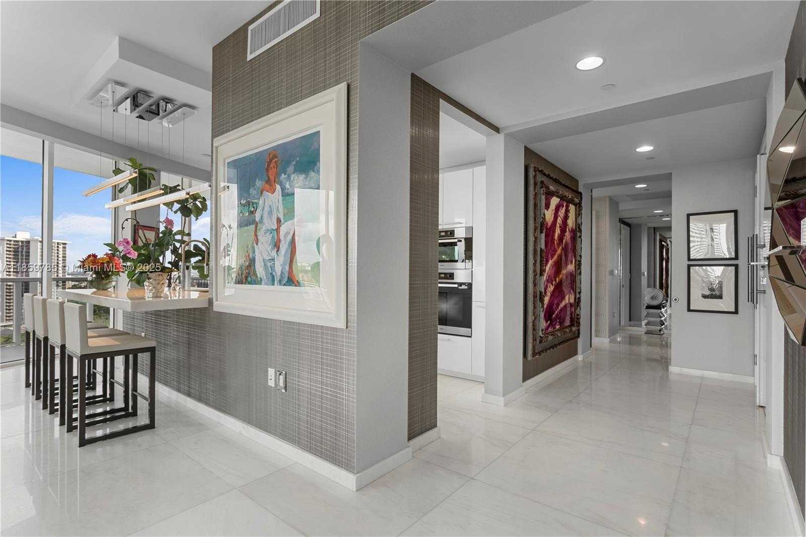 Small Image of 4100 ISLAND BLVD #1503, Aventura Number 18