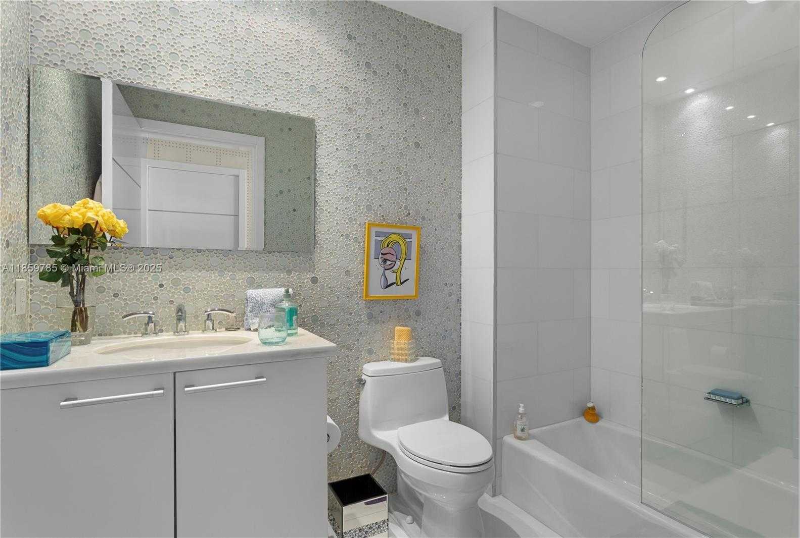 Small Image of 4100 ISLAND BLVD #1503, Aventura Number 27