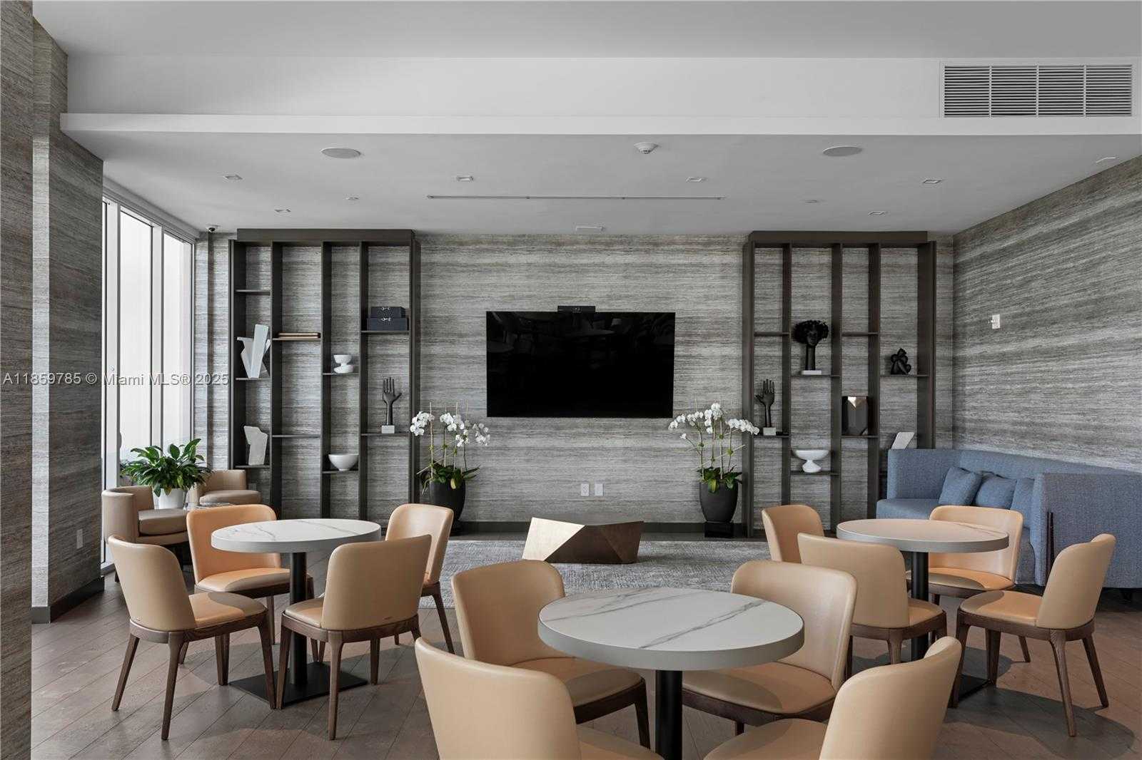 Small Image of 4100 ISLAND BLVD #1503, Aventura Number 43