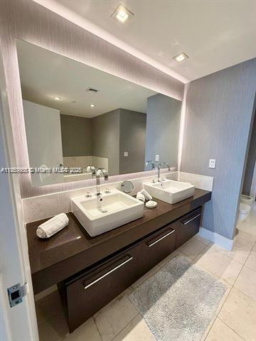 Small Image of 17121 COLLINS AVE #2505, Sunny Isles Beach Number 15