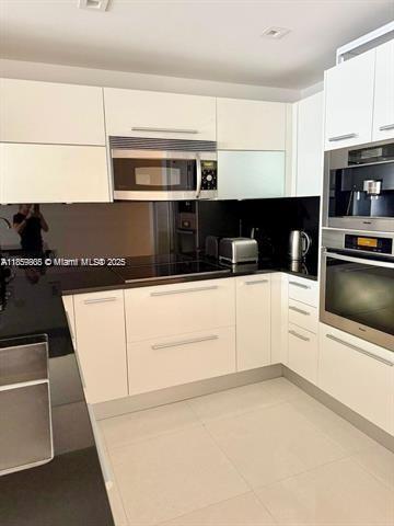 Small Image of 17121 COLLINS AVE #2505, Sunny Isles Beach Number 6