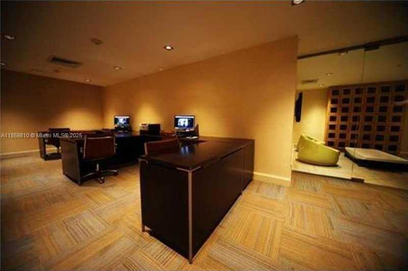 Small Image of 951 BRICKELL AVE #3609, Miami Number 18