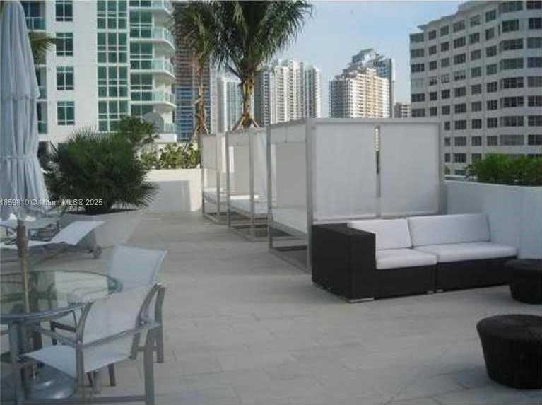 Small Image of 951 BRICKELL AVE #3609, Miami Number 23