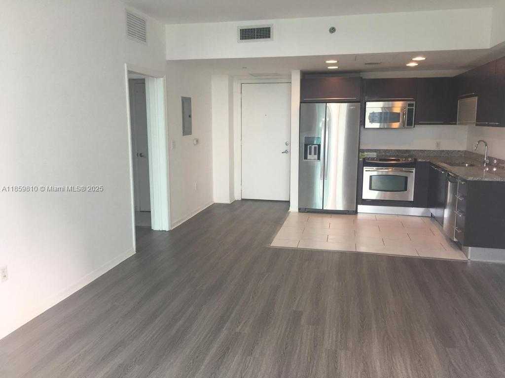 Small Image of 951 BRICKELL AVE #3609, Miami Number 8