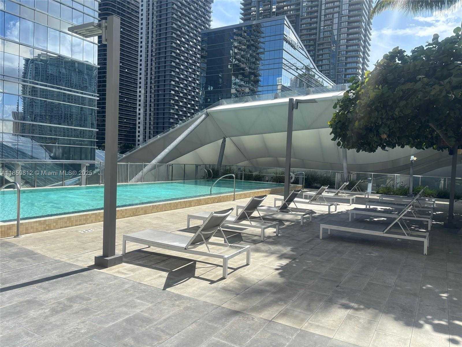Small Image of 68 SOUTH EAST 6TH ST #1212, Miami Number 16