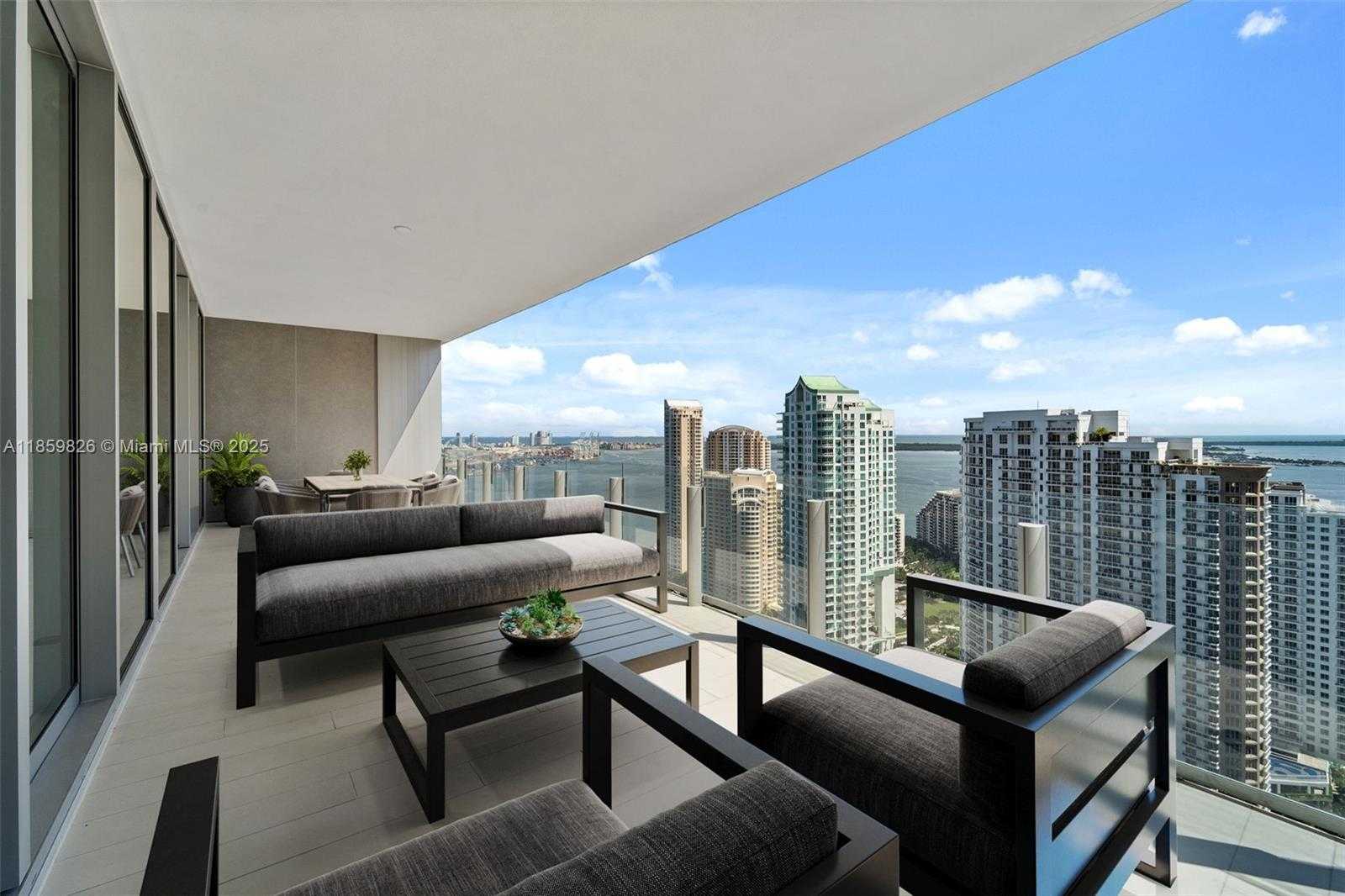 Small Image of 300 BISCAYNE BLVD WAY #3602, Miami Number 16