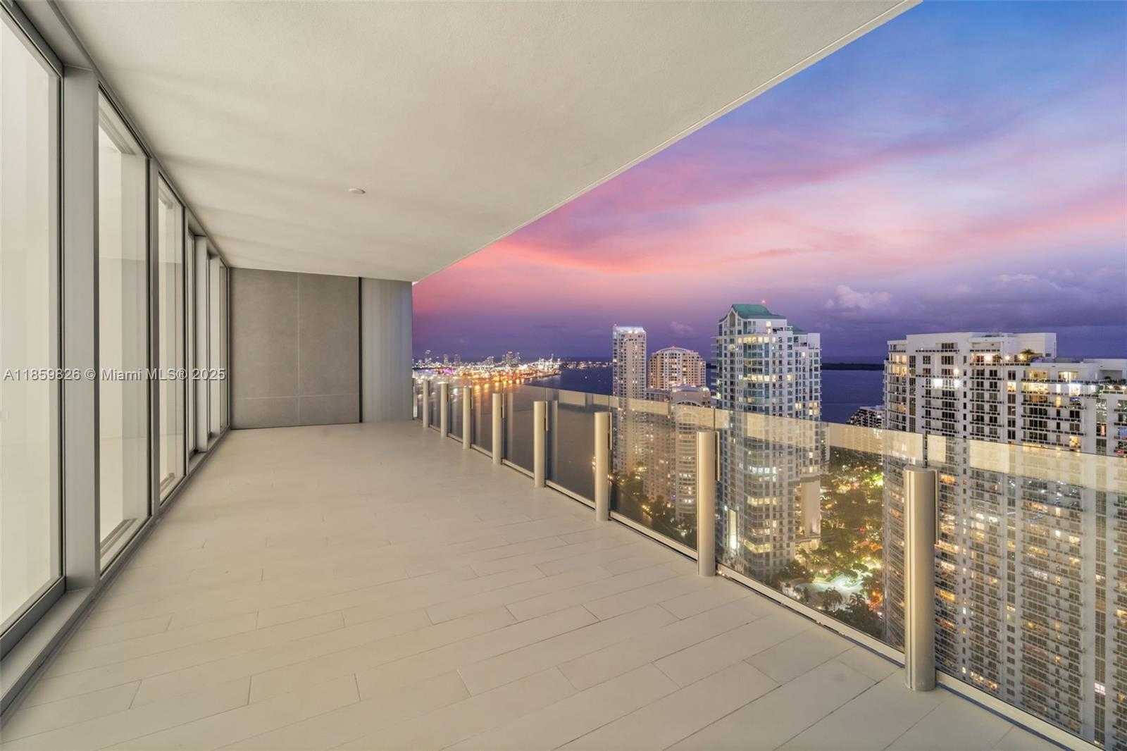 Small Image of 300 BISCAYNE BLVD WAY #3602, Miami Number 20