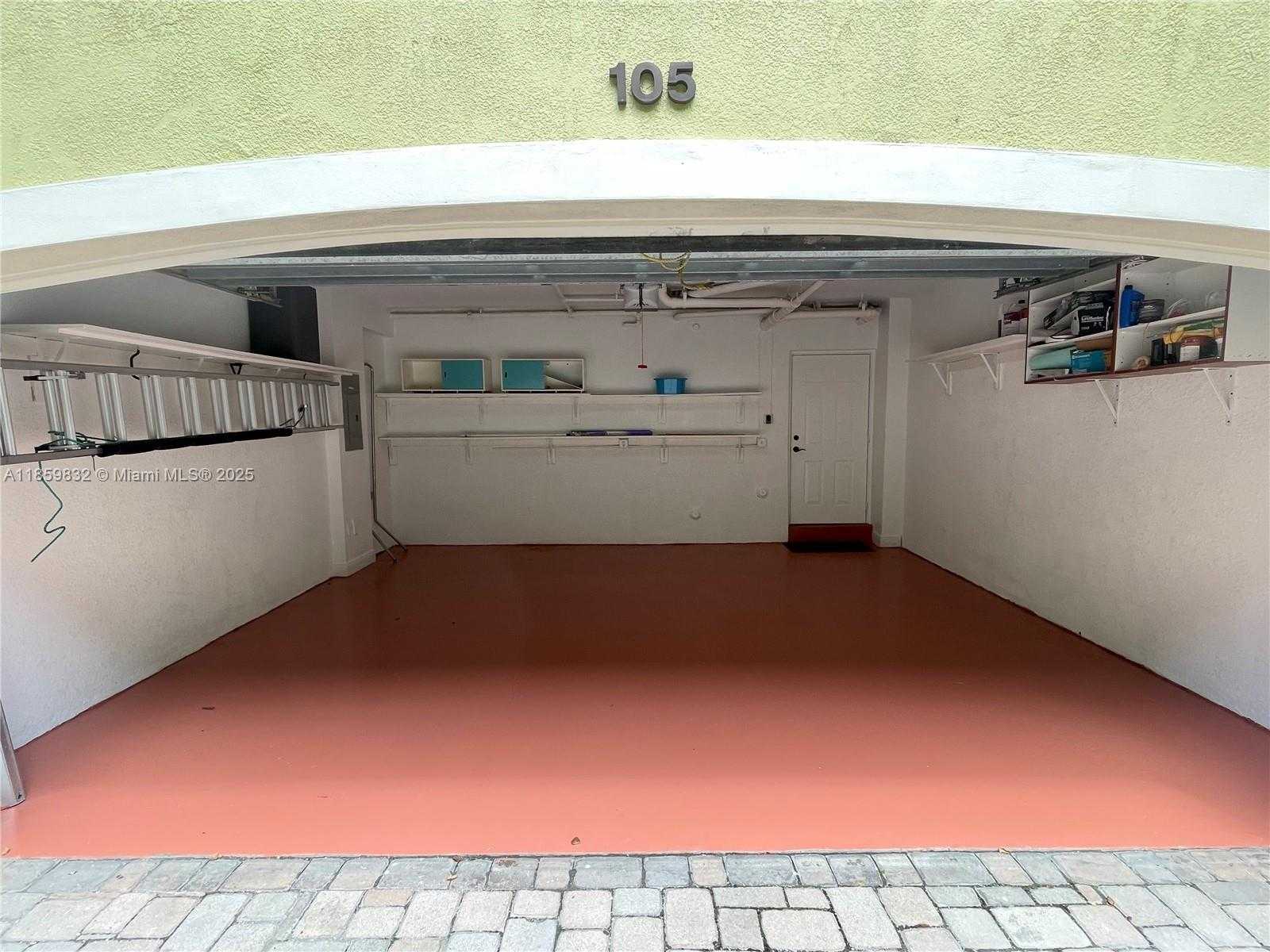 Small Image of 3204 BIRD AVE #105, Miami Number 5