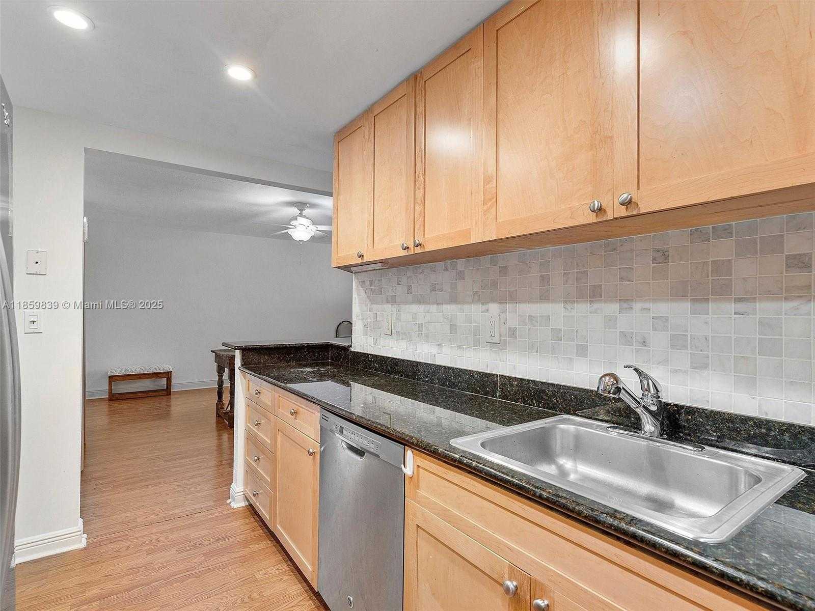 Small Image of 10350 WEST BAY HARBOR DR #4V, Bay Harbor Islands Number 12