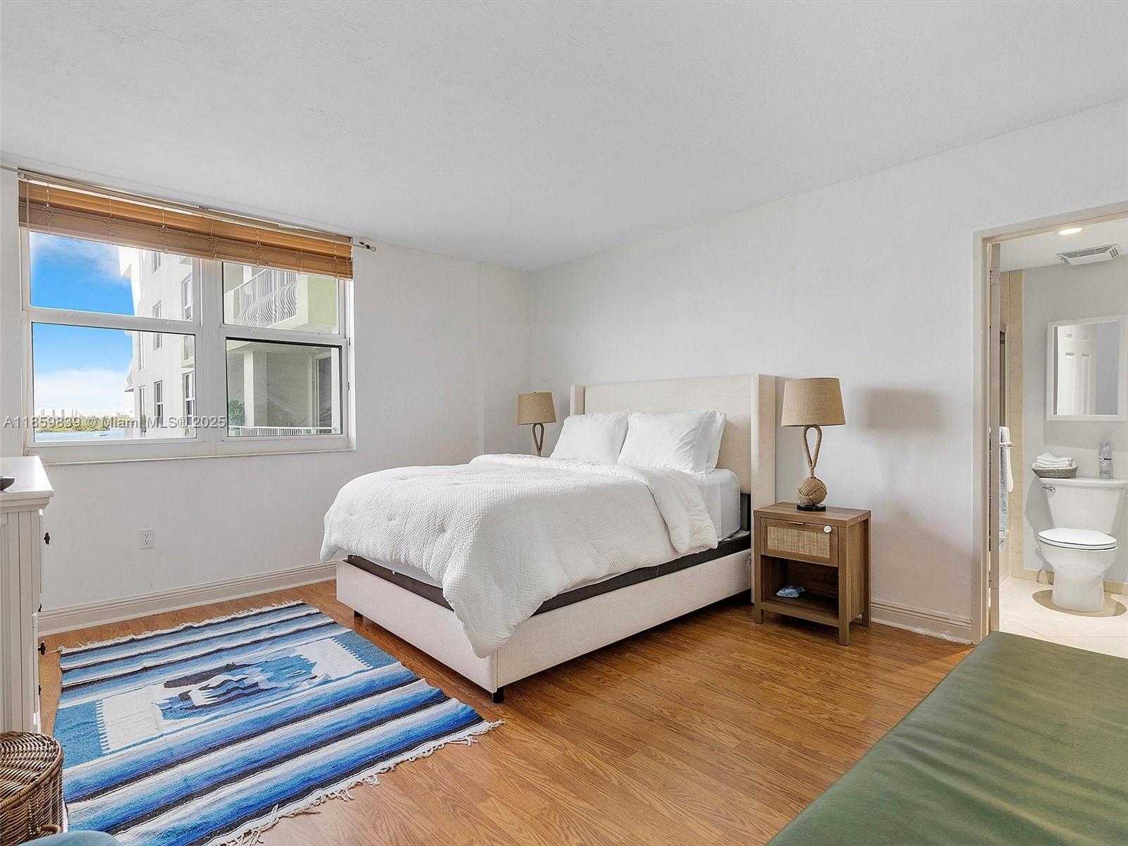Small Image of 10350 WEST BAY HARBOR DR #4V, Bay Harbor Islands Number 13