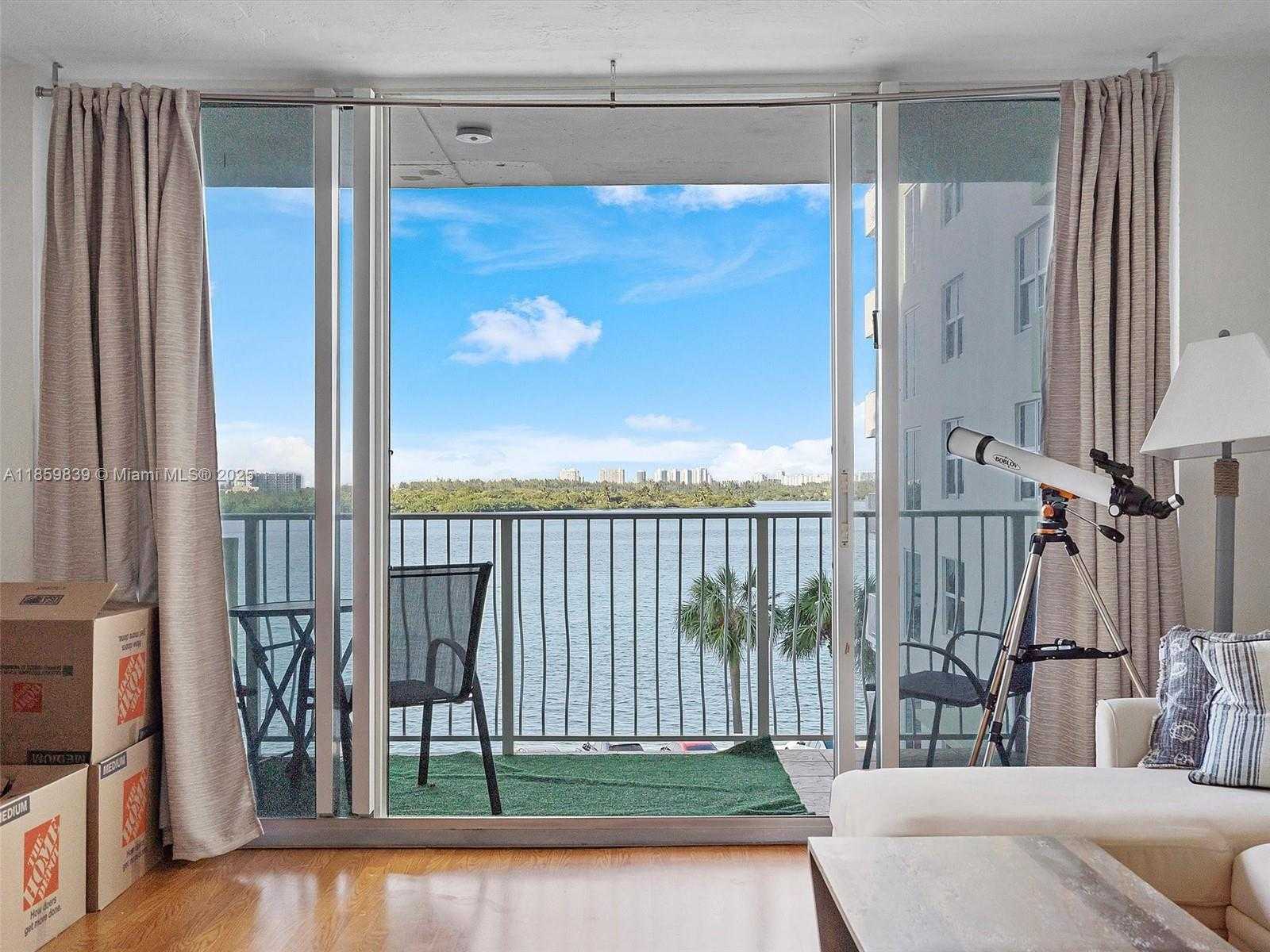 Small Image of 10350 WEST BAY HARBOR DR #4V, Bay Harbor Islands Number 6