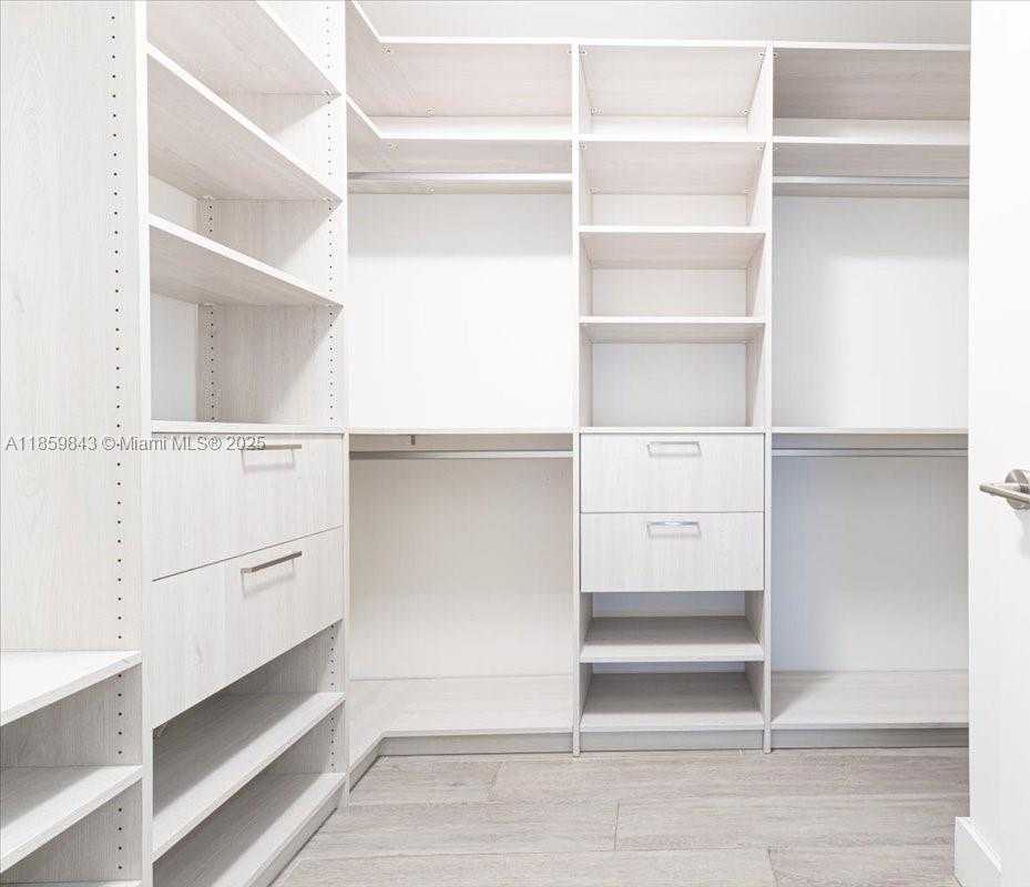 Small Image of 2900 NORTH EAST 7TH AVE #3902, Miami Number 18