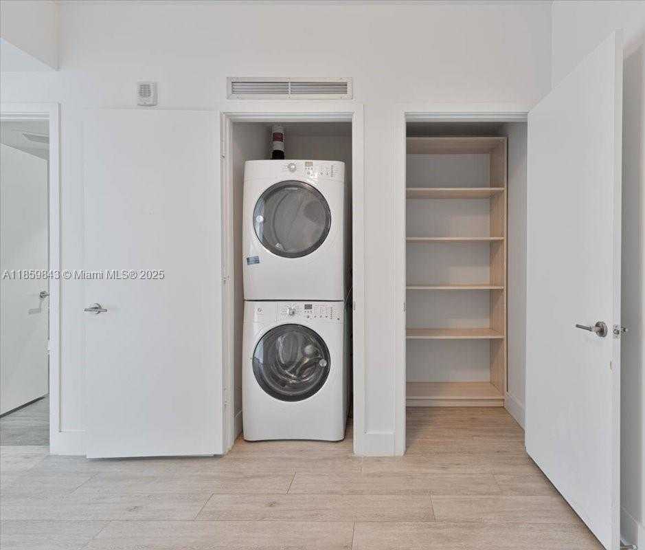 Small Image of 2900 NORTH EAST 7TH AVE #3902, Miami Number 28